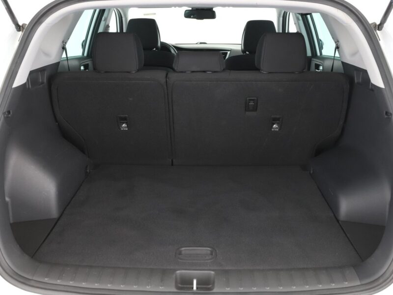 Hyundai Tucson navi klima auto grzane fotele i kierownica kamera i czujniki parkowani III (2015-2020)