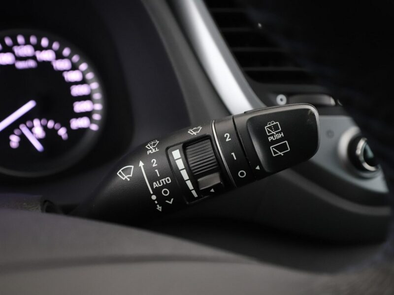 Hyundai Tucson navi klima auto grzane fotele i kierownica kamera i czujniki parkowani III (2015-2020)