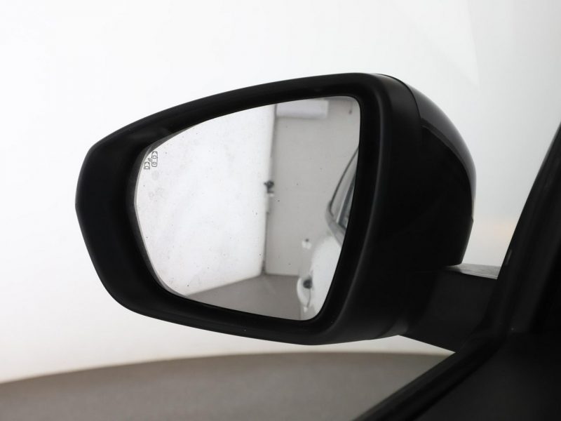 Peugeot 3008 Allure automat panorama navi virtual kamera tempomat LED II (2016-)