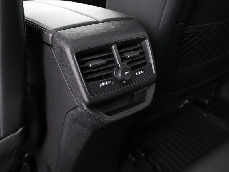 Peugeot 3008 Allure automat panorama navi virtual kamera tempomat LED II (2016-)