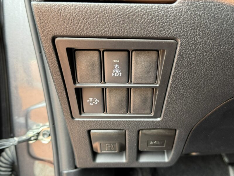 Toyota Hilux 2.4 D-4D Automat Bogato Wyposażony Salon PL Super Stan Unikat !!! VII (2005-)
