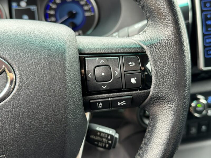 Toyota Hilux 2.4 D-4D Automat Bogato Wyposażony Salon PL Super Stan Unikat !!! VII (2005-)