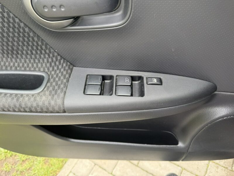 Nissan Note 1.4 Benzyna | Serwisowany | Gwarancja | Bogate wyposażenie | Zadbany I (2005-2013)