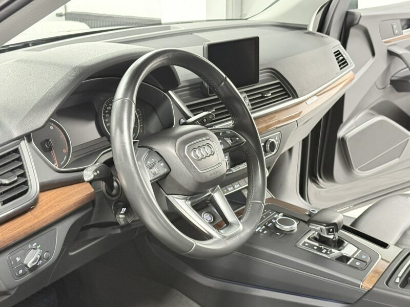 Audi Q5 2.0 TFSi 245KM*QUATTRO*Design*Dynamic*MMI*Automat*KeyLessGo*Memory*TOP FY (2017-)