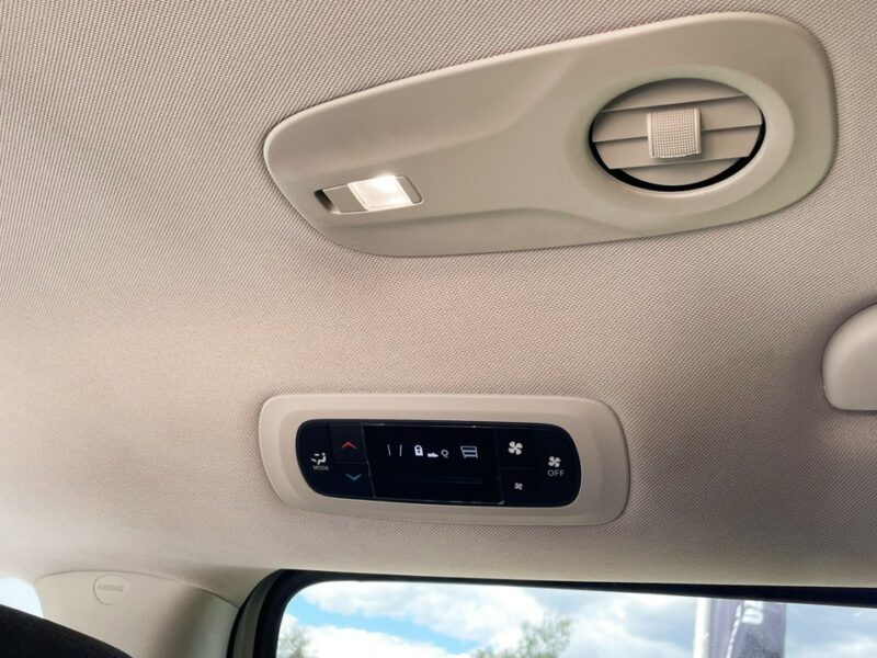 Chrysler Pacifica 3.6Pentastar 286KM 7os KameraCof El drzwi El klapa