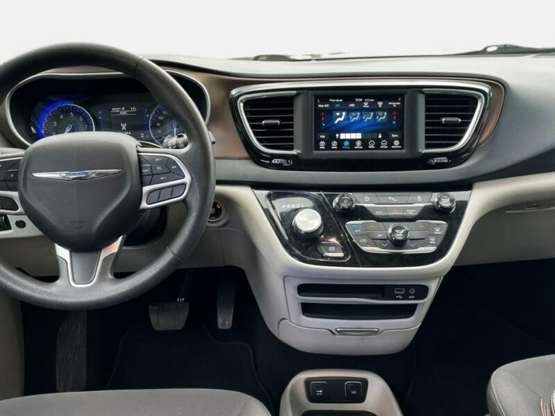 Chrysler Pacifica 3.6Pentastar 286KM 7os KameraCof El drzwi El klapa