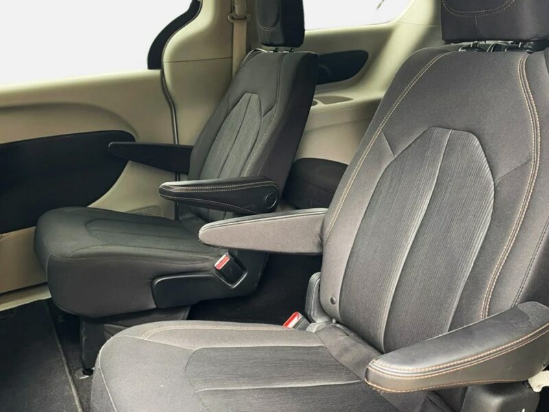 Chrysler Pacifica 3.6Pentastar 286KM 7os KameraCof El drzwi El klapa