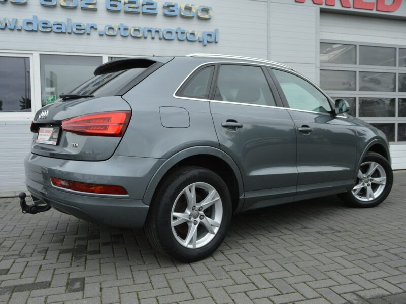 Audi Q3 2.0TDI Ultra S-Tronic 100% bezwypadkowy Bi-Xenon LED Navi NOWY ROZRZĄD I (2011-2018)