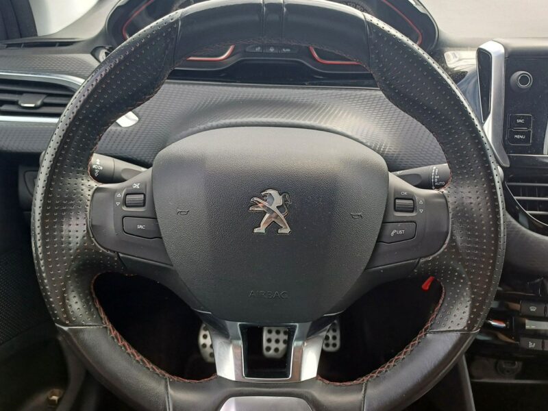 Peugeot 2008 1.2 Turbo 110 KM GT-Line Navi Kamera I (2013-2019)