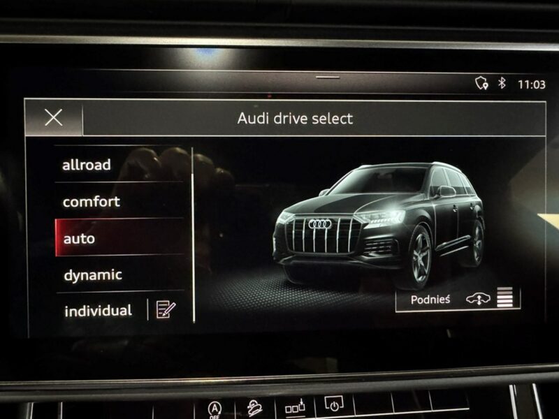 Audi Q7 Salon Polska - Bezwypadkowy - Gwarancja 12 miesięcy - 7 osobowy III (2015-)