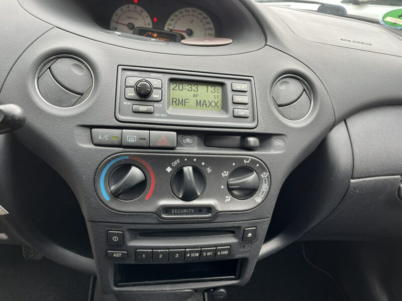 Toyota Yaris 1.5TS SPORT 1wł Klima El szyby Bez Rdzy Stan BDB Bezwypadk OPłacony I (1999-2005)