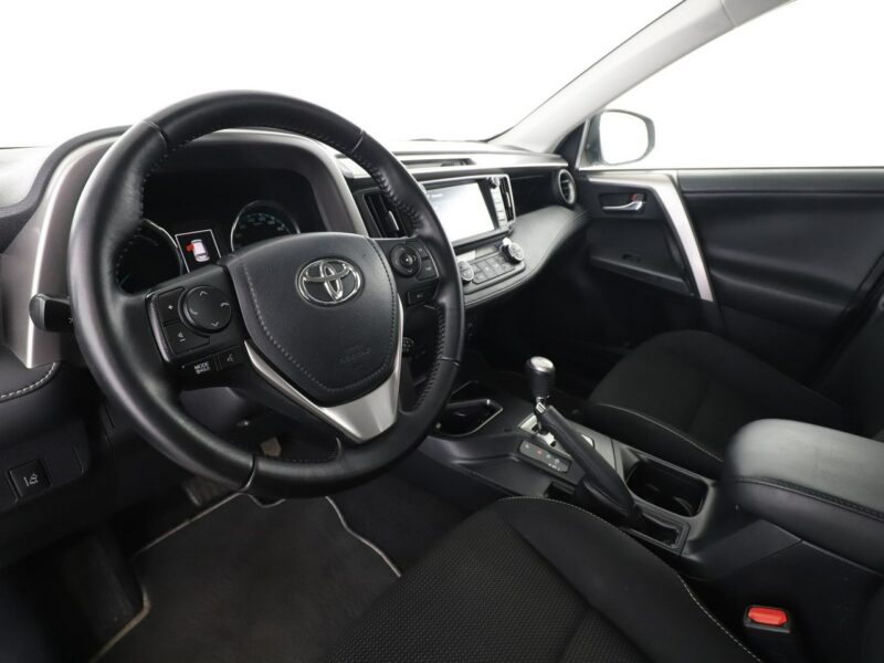 Toyota RAV-4 Dynamic navi kamera BiLED Bluetooth tempomat IV (2012-)