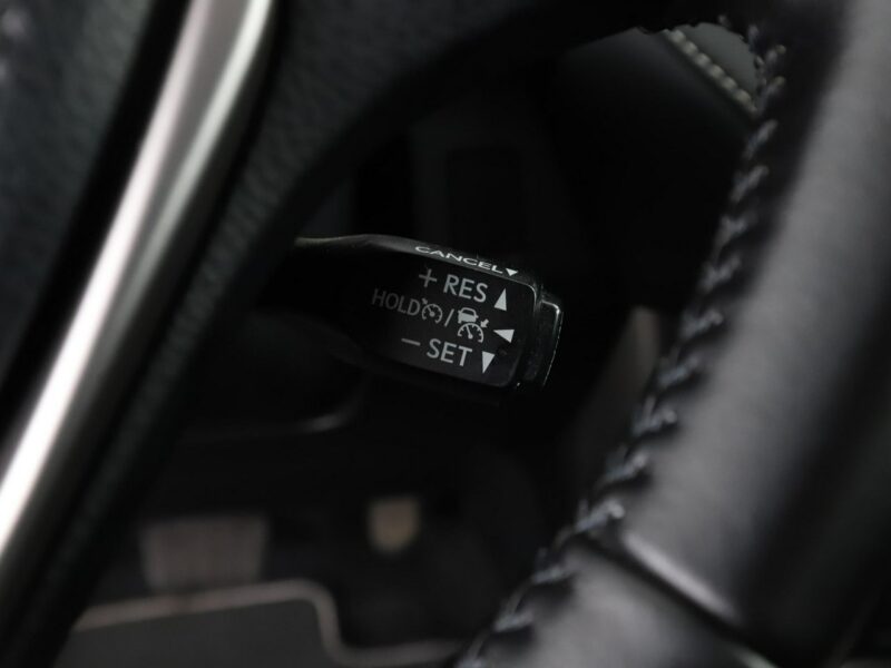 Toyota RAV-4 Dynamic navi kamera BiLED Bluetooth tempomat IV (2012-)