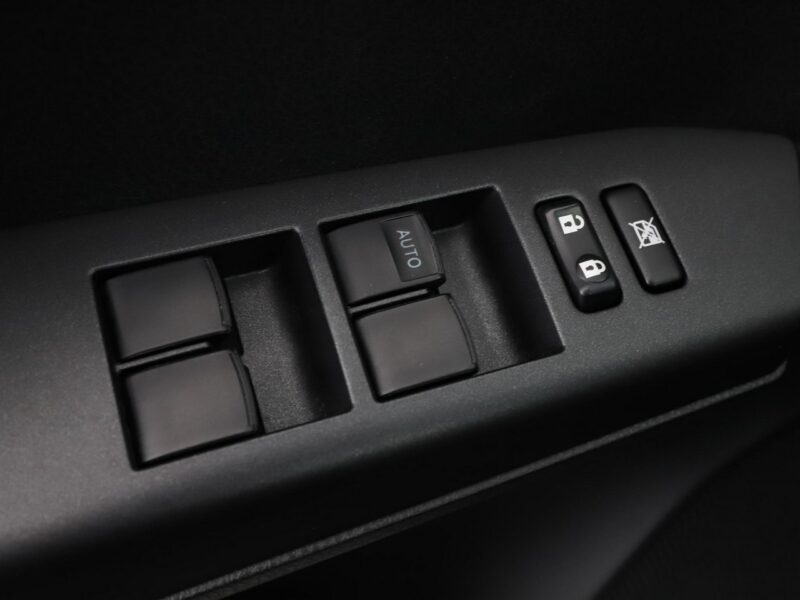Toyota RAV-4 Dynamic navi kamera BiLED Bluetooth tempomat IV (2012-)