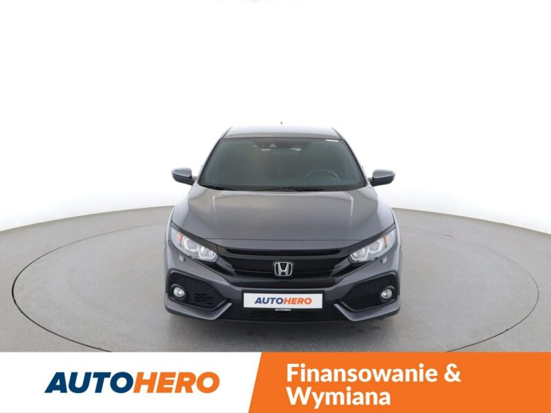 Honda Civic kam.cofania Navi podg.fotele tempomat aut.klima X (2017-2021)