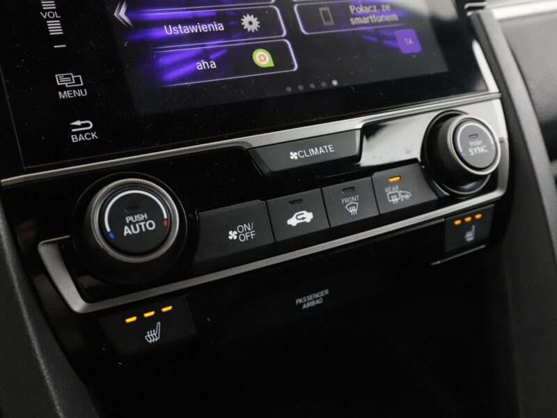 Honda Civic kam.cofania Navi podg.fotele tempomat aut.klima X (2017-2021)