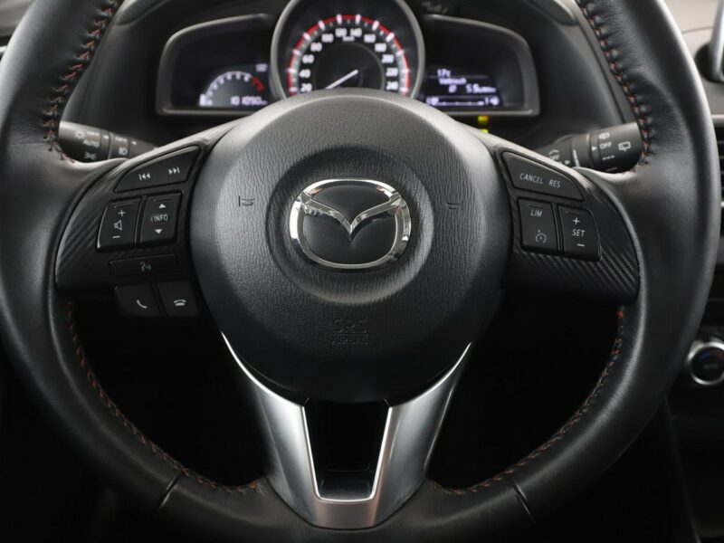 Mazda 3 GRATIS! Pakiet Serwisowy o wartości 2000 zł! III (2013-)
