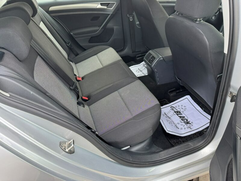 Volkswagen Golf Salon Polska, Gwarancja 12 miesięcy VII (2012-)