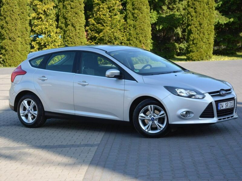 Ford Focus 152 tyś przebiegu Wymieniony Rozrząd Nowe Opony Grz. Fotele Aso Ford Mk3 (2010-2018)