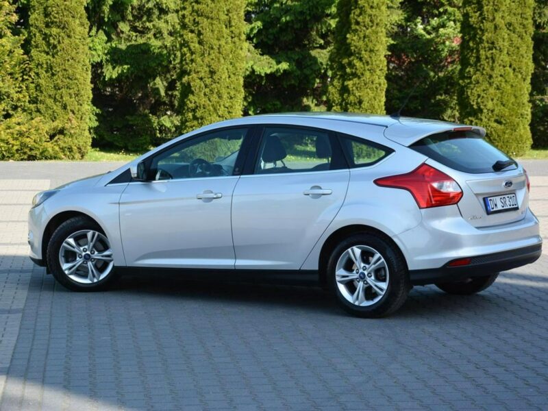 Ford Focus 152 tyś przebiegu Wymieniony Rozrząd Nowe Opony Grz. Fotele Aso Ford Mk3 (2010-2018)