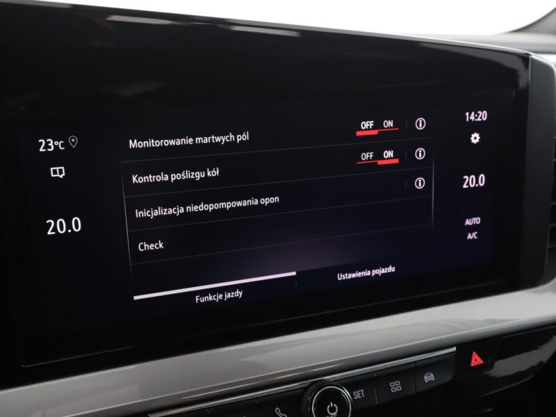 Opel Mokka Ultimate automat alcantara navi kamera180 grzane fotele hak FullLED II (2020-)