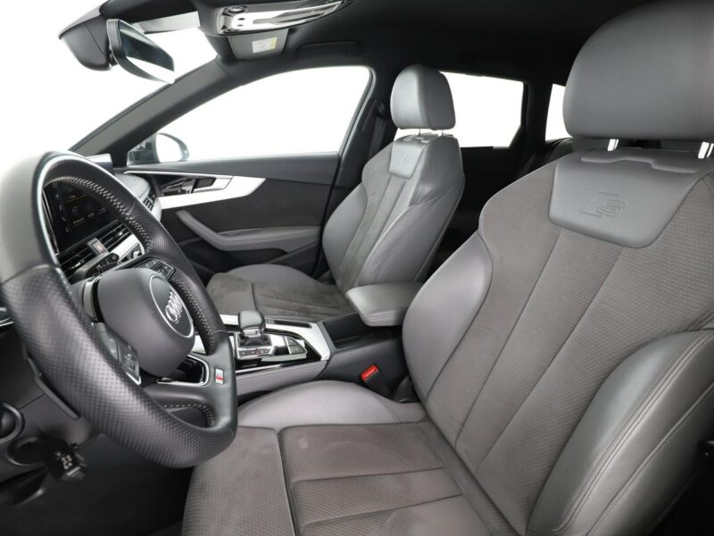 Audi A4 S-tronic quattro S-Line navi grzane fotele ACC LED kamera alcantara B9 (2015-)