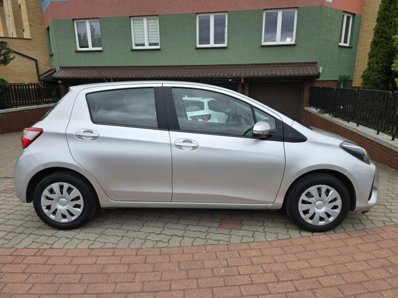 Toyota Yaris 2021 Tylko Salon Polska 1Właściciel JAK NOWY SUPER STAN IV (2020-)