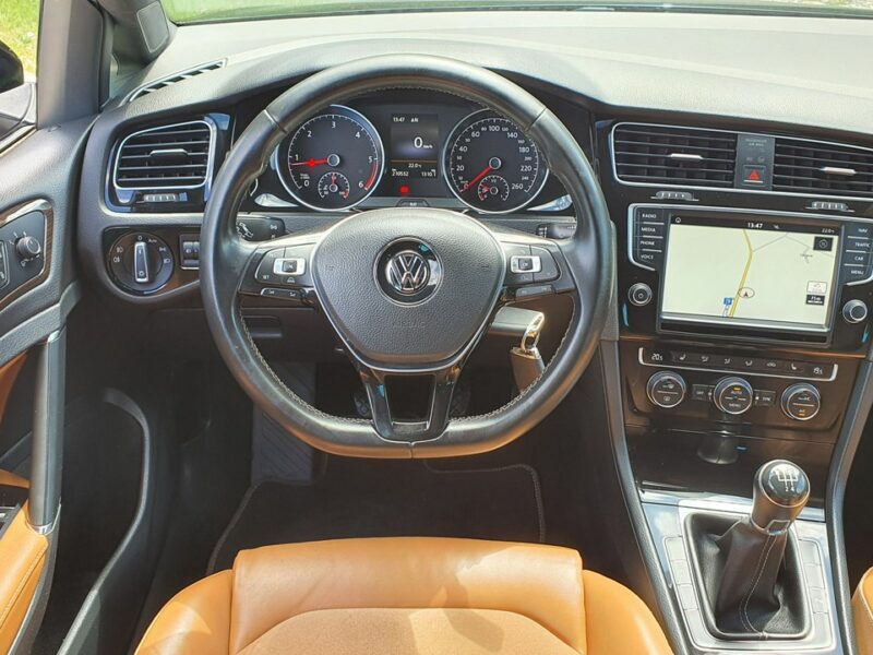 Volkswagen Golf 1.6 TDI CR # Navi # Climatronic # Kamera # Skóra # Alkantara # IGIEŁKA VII (2012-)