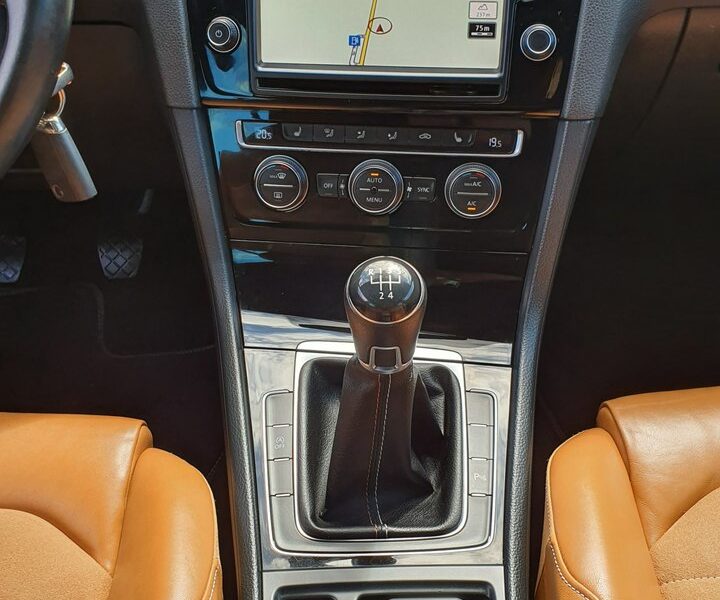 Volkswagen Golf 1.6 TDI CR # Navi # Climatronic # Kamera # Skóra # Alkantara # IGIEŁKA VII (2012-)