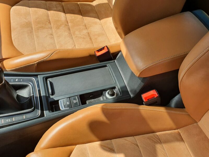 Volkswagen Golf 1.6 TDI CR # Navi # Climatronic # Kamera # Skóra # Alkantara # IGIEŁKA VII (2012-)