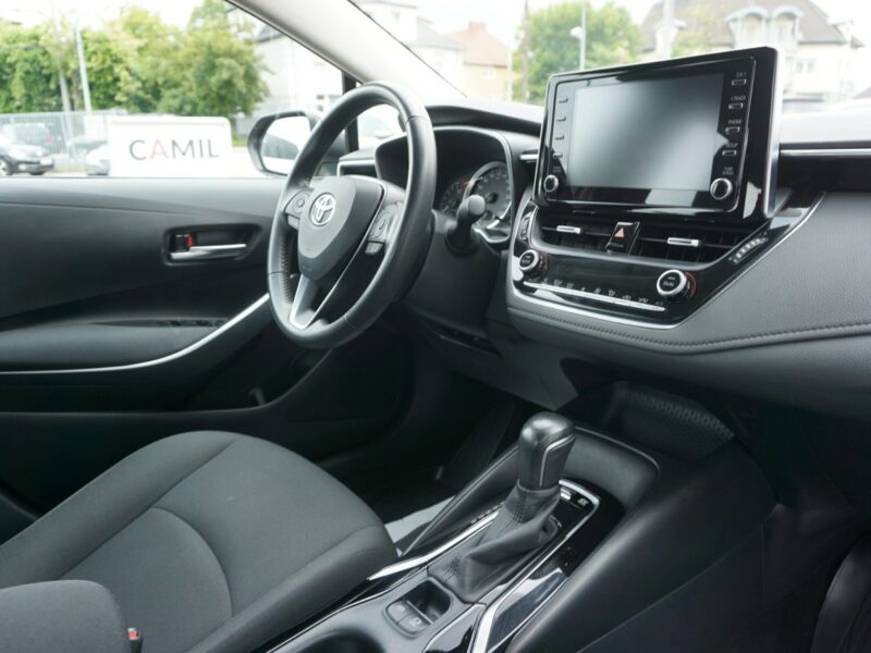 Toyota Corolla polski salon, niski przebieg E21 (2019-)