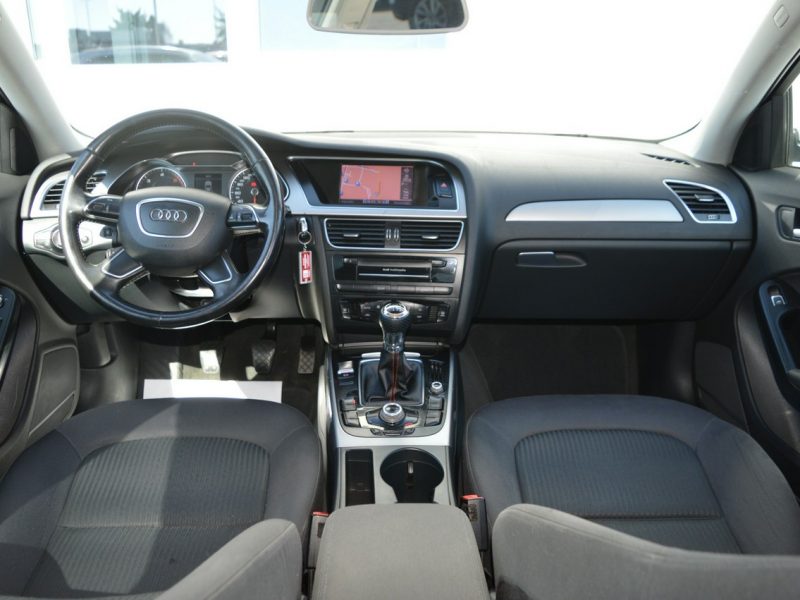 Audi A4 2.0 TDI LIFT Serwis NAVI Bluetooth B8 (2007-2015)