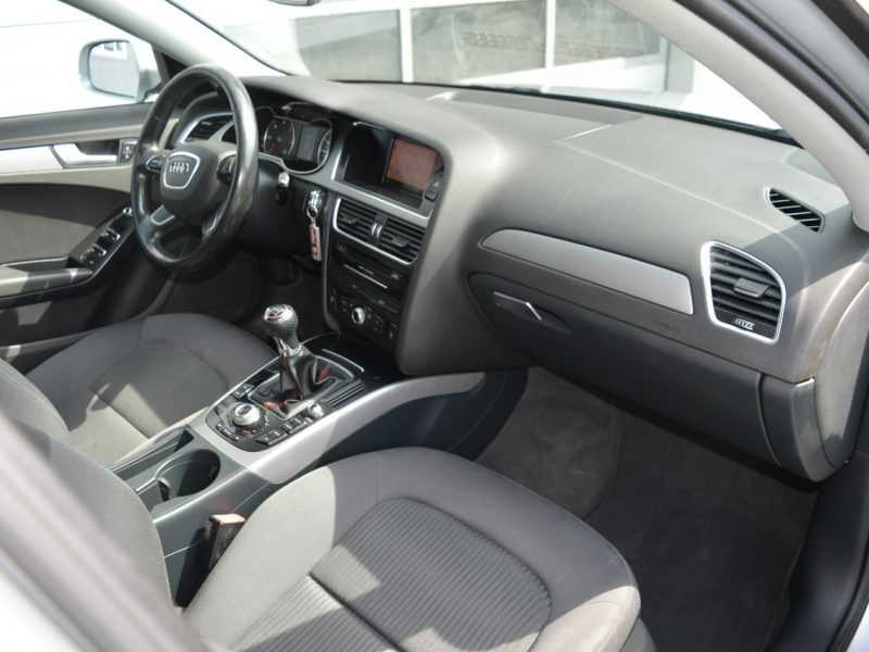 Audi A4 2.0 TDI LIFT Serwis NAVI Bluetooth B8 (2007-2015)