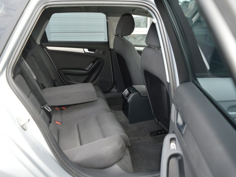 Audi A4 2.0 TDI LIFT Serwis NAVI Bluetooth B8 (2007-2015)