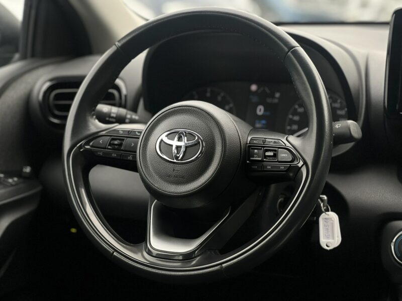 Toyota Yaris Salon Polska Poleasingowy I właściciel Serwis ASO VAT 23% Bezwypadkowy IV (2020-)