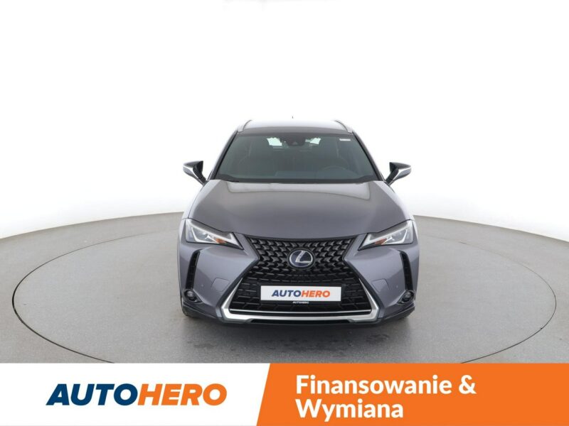 Lexus UX UX 250h Business Edition Tempomat Nawigacja Asystenci Alcantara Kamera