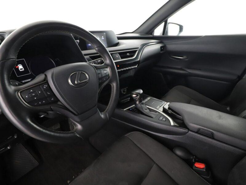 Lexus UX UX 250h Business Edition Tempomat Nawigacja Asystenci Alcantara Kamera
