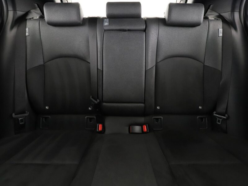 Lexus UX UX 250h Business Edition Tempomat Nawigacja Asystenci Alcantara Kamera