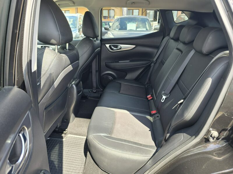 Nissan Qashqai TEKNA 1.3 DiG-T 140KM Salon PL 2020 Serwis ASO GWARANCJA 3 LATA FV 23% II (2013-2021)