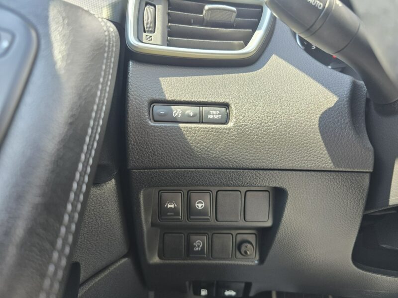 Nissan Qashqai TEKNA 1.3 DiG-T 140KM Salon PL 2020 Serwis ASO GWARANCJA 3 LATA FV 23% II (2013-2021)