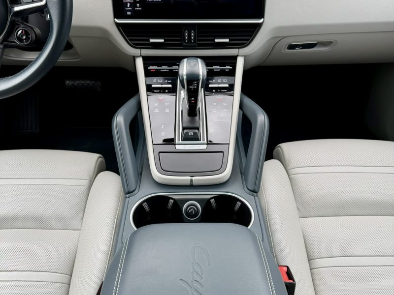 Porsche Cayenne 462KM,E-hybrid,Full wersja,Gwarancja III(2017-)