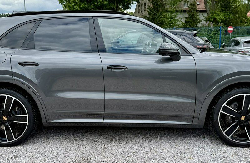 Porsche Cayenne 462KM,E-hybrid,Full wersja,Gwarancja III(2017-)