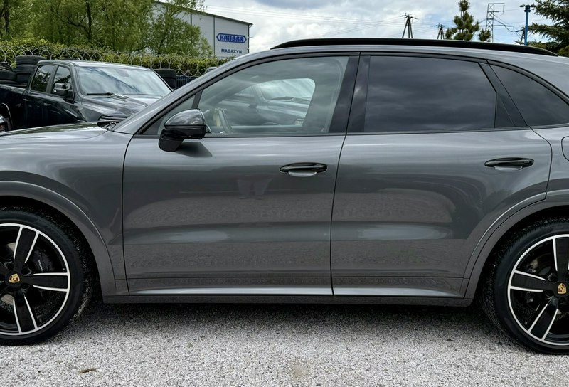 Porsche Cayenne 462KM,E-hybrid,Full wersja,Gwarancja III(2017-)