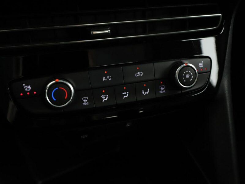 Opel Mokka niski przebieg kamera grzane fotele tempomat Bluetooth LED II (2020-)