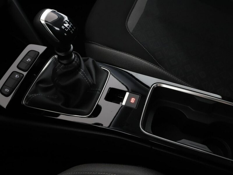 Opel Mokka niski przebieg kamera grzane fotele tempomat Bluetooth LED II (2020-)