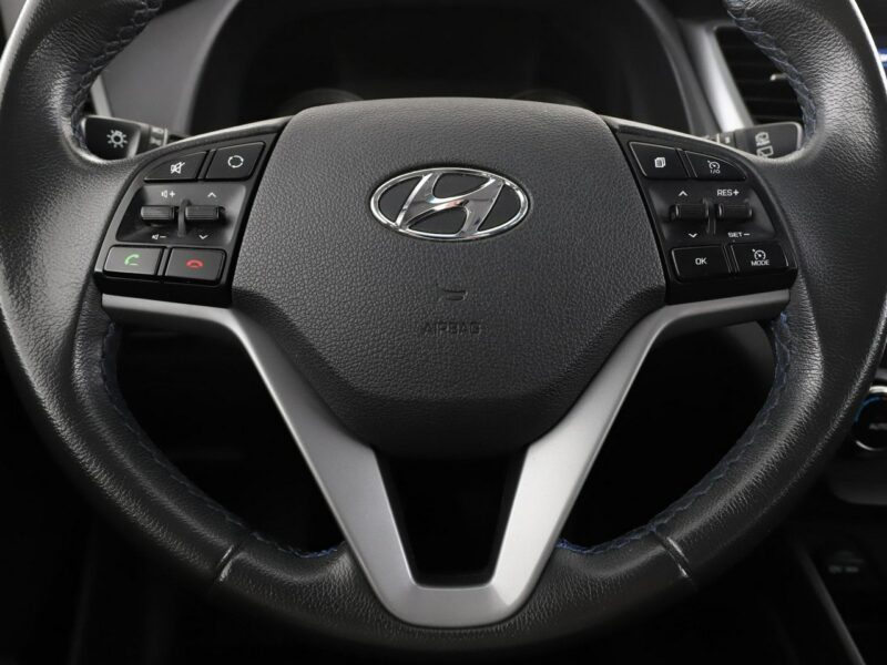 Hyundai Tucson 177KM Navi Klimatyzacja Czujniki parkowania Hak Bluetooth III (2015-2020)