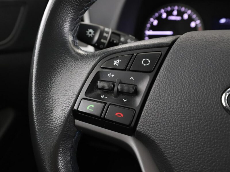 Hyundai Tucson 177KM Navi Klimatyzacja Czujniki parkowania Hak Bluetooth III (2015-2020)