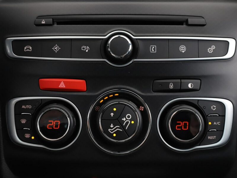 DS Automobiles DS 4 Crossback LED klima auto navi kamera i czujniki parkowania