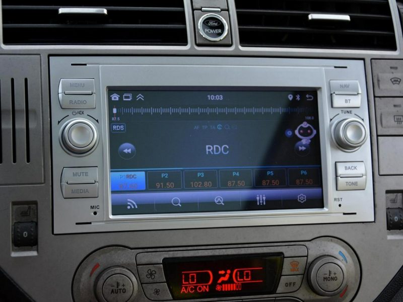 Ford Kuga Lift Navi Kamera 4WD Panorama 2XParktronic Keyless go Hak Oryginał I (2008-2012)
