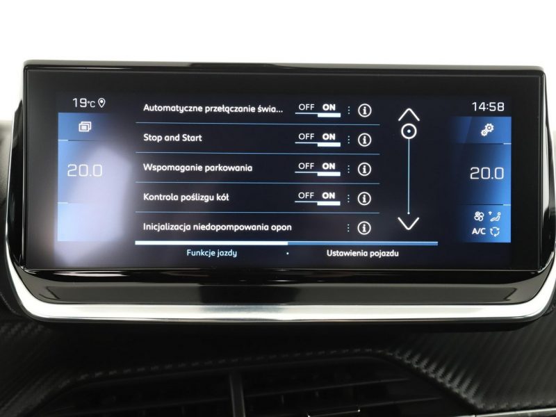 Peugeot 2008 GT-Line Full LED Klima auto tempomat adaptacyjny navi bluetooth II (2019-)